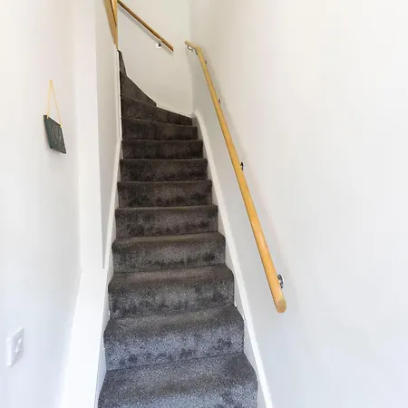 Hidden Gem With Bags Of Space. 3 Bed Town House